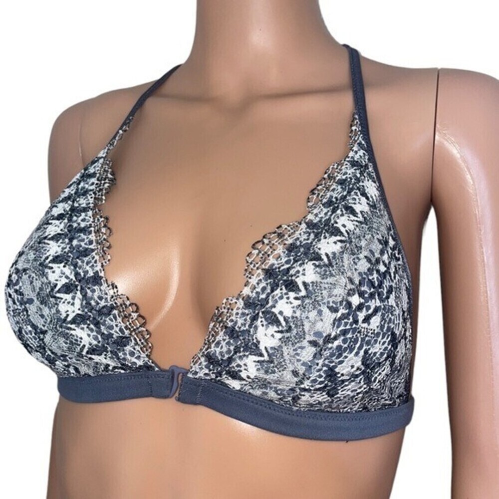 Victoria's Secret Racerback Lace Bralette Front Closure Padded Bra Size SM